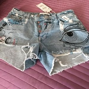 Zara chic denim short, size 4
